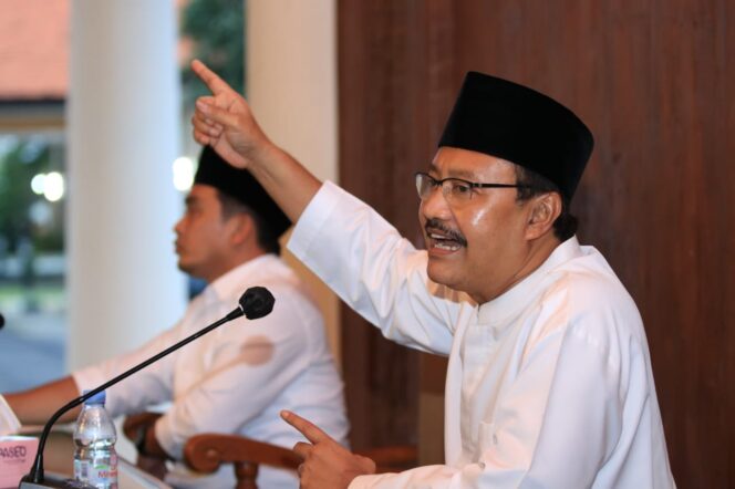 
Wali Kota Gus Ipul Minta Lurah – Camat Petakan Masalah di Wilayahnya Masing-masing