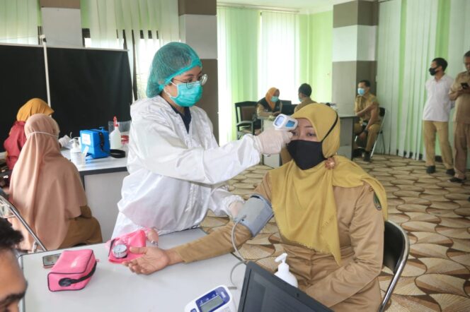 
Vaksinasi Tahap Dua Mulai Dilaksanakan, Pemkot Pasuruan Dapat Tambahan 520 Vial Vaksin Sinovac