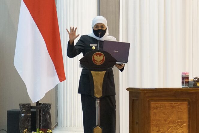 
Gubernur Khofifah Sebut PPKM Mikro Efektif Turunkan Penyebaran Covid-19 di Jatim