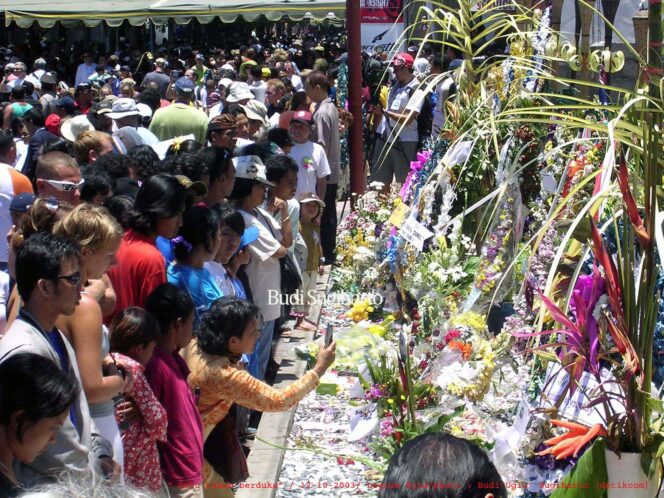 
Mengenang 7 Hari Kepergian Mas Uglu, 77 Foto Hasil Karya Almarhum Dipamerkan