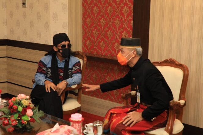 
Gus Miftah ke Ganjar; Cintaku Padamu Lillahita’ala