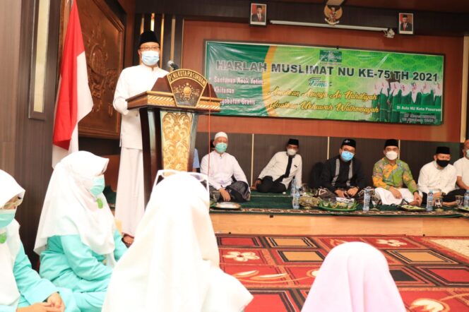 
Hadiri Harlah Muslimat NU, Gus Ipul: Setiap Perempuan Kepala Keluarga Harus Diberdayakan