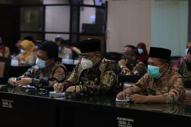 
Seluruh OPD Pemkot Pasuruan Diminta Kerja Keras untuk Rebut Kembali WTP