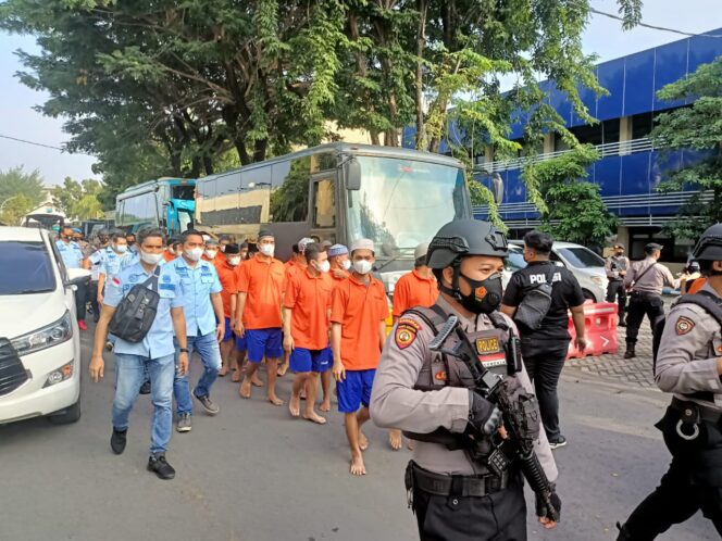 
Satnarkoba Polres Pasuruan Gulung Puluhan Budak Narkoba
