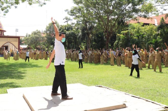 
Tingkatkan Imunitas Tubuh, Pemkot Pasuruan Gemakan Senam Caring Bersama