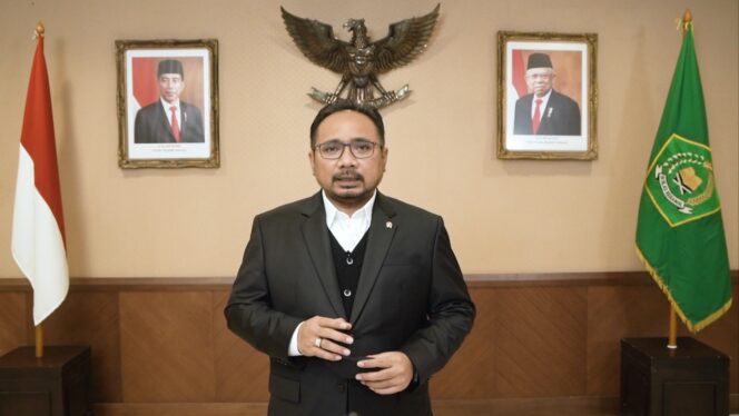 
Waisak 2021, Menag: Terus Rekatkan Tali Persaudaraan, Sukseskan Restorasi Borobudur