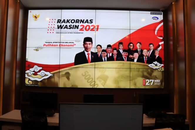 
Wawali Mas Adi Ikuti Pengarahan Presiden Jokowi Via Virtual, Ini yang Dibahas