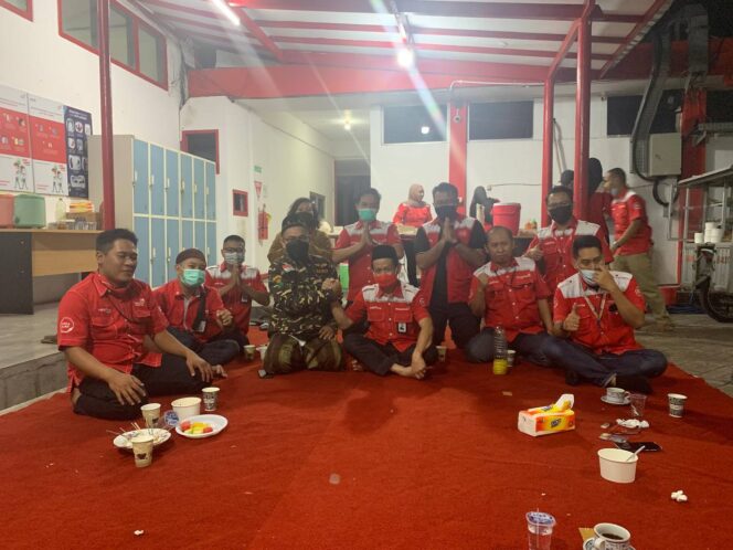 
Petinggi Fiberzone Telkom Jatim 2 Minta Pegawainya Patuhi Pemerintah untuk Tidak Mudik