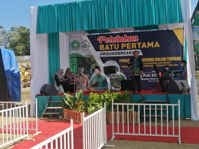 
Peletakan Batu Pertama Gedung Terpadu, IAIN Kerinci Jadi Target Nasional