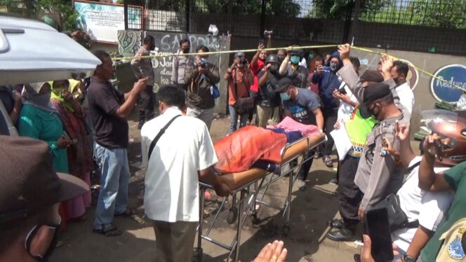 
Tukang Pungut Sampah Ditemukan Tewas di TPA