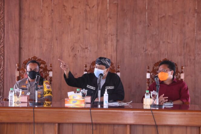 
Berlaku Mulai Besok, Warga Kota Pasuruan yang Langgar PPKM Darurat Akan Disanksi Tegas!