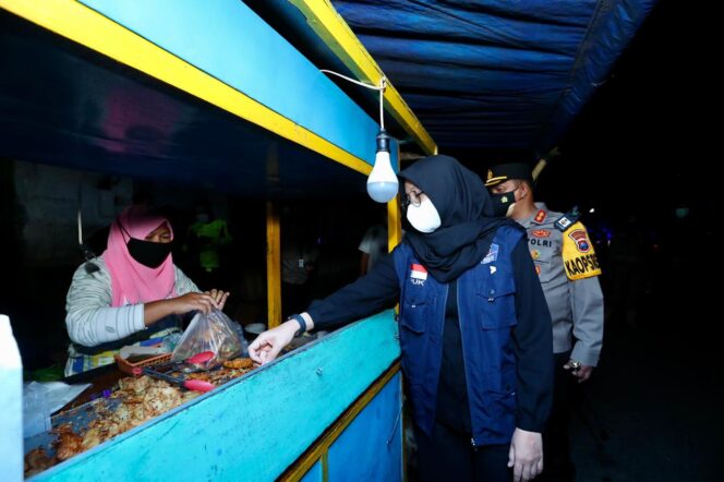 
Pemkab Banyuwangi Klaim Mobilitas Warga Menurun Selama Pemberlakukan PPKM Darurat