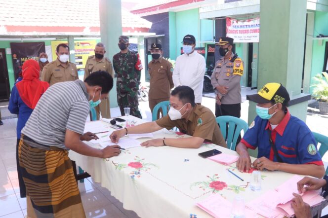 
Pemkot Pasuruan Upayakan Situasi yang Kondusif Dalam Penyaluran Bansos