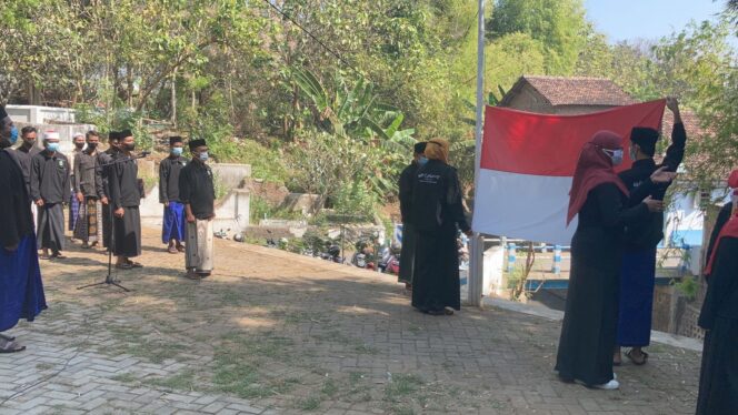 
Upacara Kemerdekaan di Petilasan Untung Suropati bersama Pasuruan Inspiratif