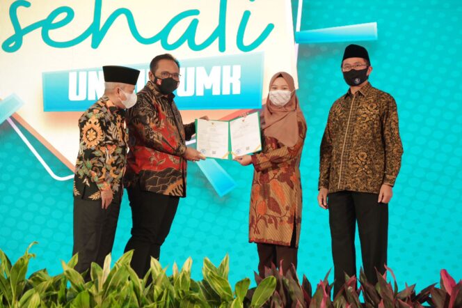 
Kemenag RI Luncurkan Sehati, Program Sertifikasi Halal Gratis bagi UMK