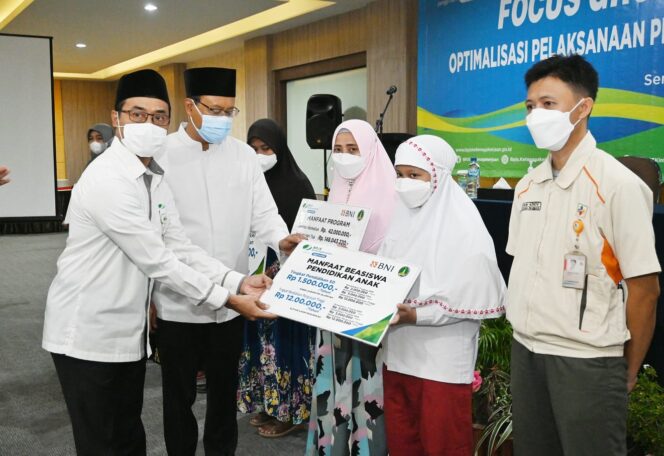 
Sinergi Bersama BPJAMSOSTEK, Gus Ipul Targetkan Perlindungan Pekerja di Kota Pasuruan Naik 70 Persen