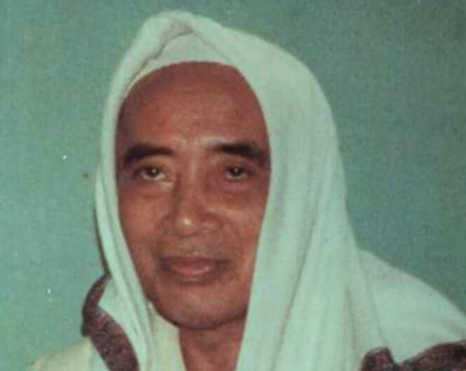 
Ijazah Fatihah 100 Kali dari Mbah Hamid Pasuruan