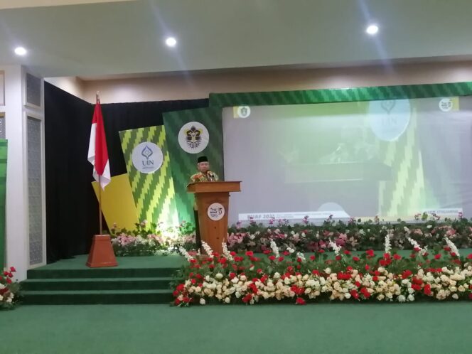 
Sekjen Kemenag Buka Borneo Undergruade Academic Forum (BUAF) ke-5