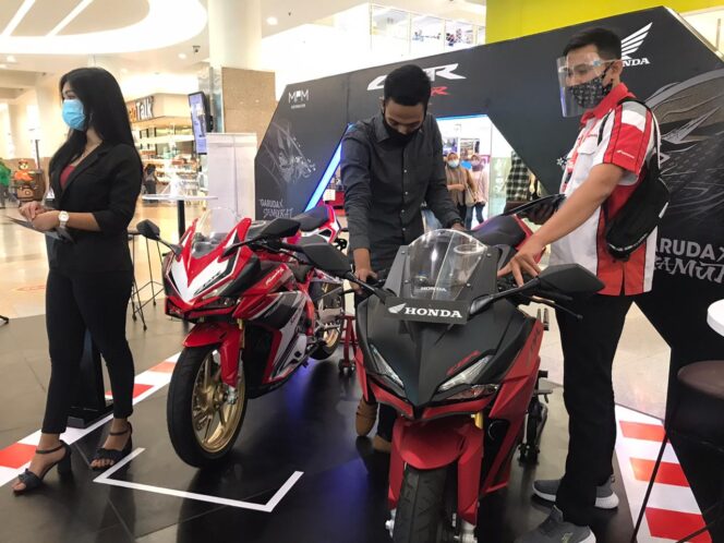 
Beli Motor Sport Honda, Dapatkan Cashback hingga Rp. 6 Jutaan