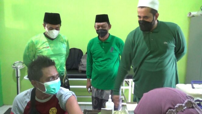 
Bakorwil V Jember Apresiasi Langkah Pemkot Problinggo Gelar Gowes HSN dan Vaksinasi