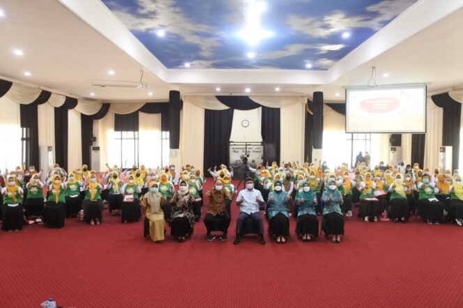 
Danone Indonesia Luncurkan Program Isi Priringku untuk Kota Pasuruan