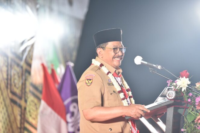 
Wamenag Ajak Pramuka Perluas Medan Gerakan di Media Sosial