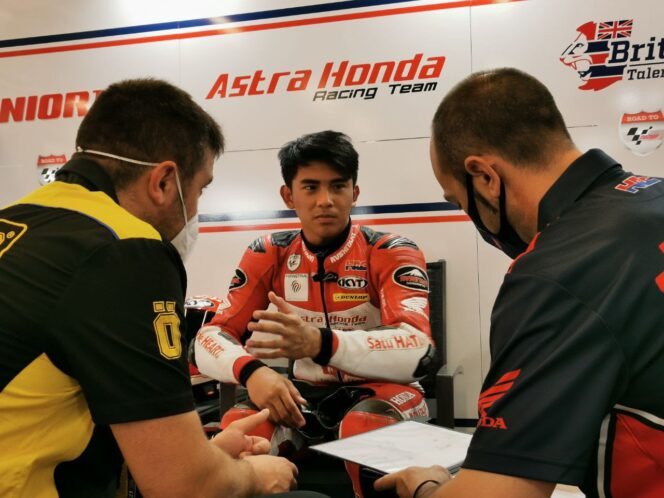 
Tunggu Aksinya, Pebalap Astra Honda Mario Aji Bakal Balap Semusim Penuh di GP Moto3 2022