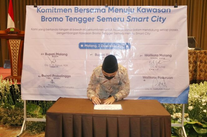 
Dukung Percepatan Pembangunan Ekonomi Kawasan BTS, Pemkot Pasuruan Komitmen Wujudkan Smart City