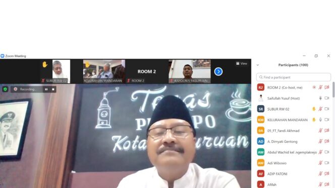 
Antisipasi Omicron Nataru, Gus Ipul Kumpulkan Seluruh RT/RW
