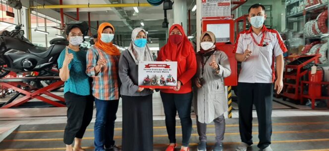 
MPM Honda Jatim Apresiasi Jurnalis Wanita