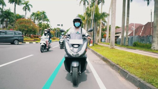 
Tiga Kata untuk All New Honda PCX 160, Performa, Mewah dan Canggih