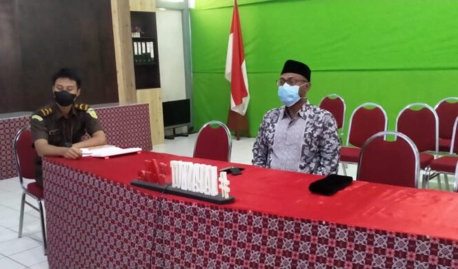 
Sidang Perdana Dugaan Penipuan Helmi Digelar Secara Virtual