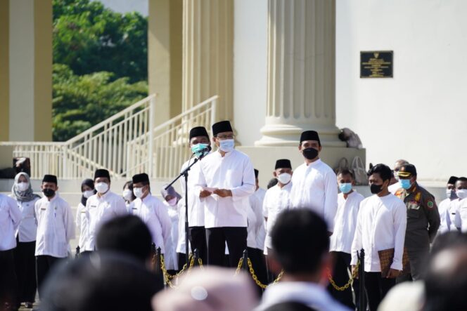 
Gus Ipul Mulai Tata Formasi Tenaga Kontrak