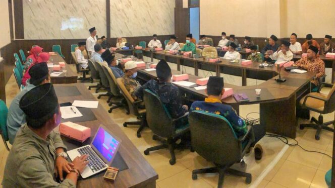 
Dirikan 100 BMTNU, Gerakan Ekonomi Umat di Jatim Sosong Seabad NU