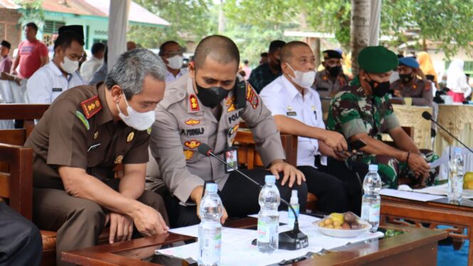 
Kapolri Ingatkan Jajaran Patuhi dan Perketat Prokes