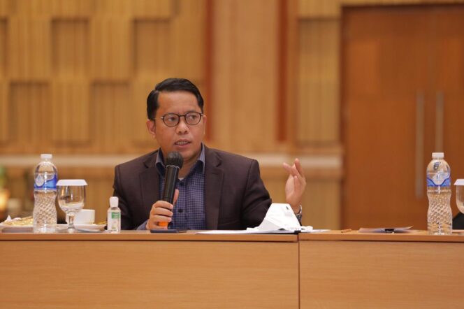 
Dosen UIN Jakarta Sebut SE Pengaturan Suara di Masjid Sudah Penuhi Asas-Asas Umum Pemerintahan