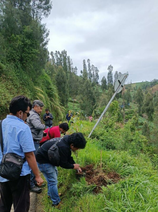 
Melalui Kenduri Konservasi, Aqua Keboncandi Ajak Perwakilan Jurnalis Pasuruan Ikut Lestarikan Lingkungan