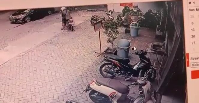
Lagi dan Lagi, Kawanan Maling Motor Gondol Honda Beat di Alfamidi Pasuruan