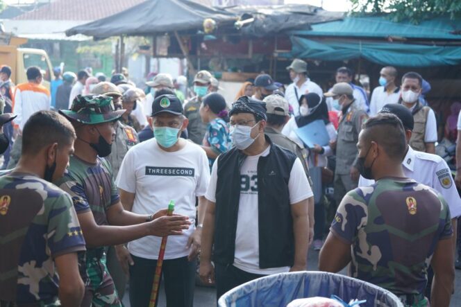 
Gus Ipul Sebut Kerja Bakti Massal Bakal Rutin Digelar