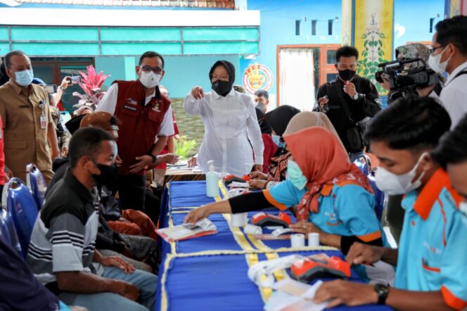 
Mensos Risma Respon Cepat Tindak Lanjuti Oknum yang Lakukan Pungutan Bansos di Probolinggo