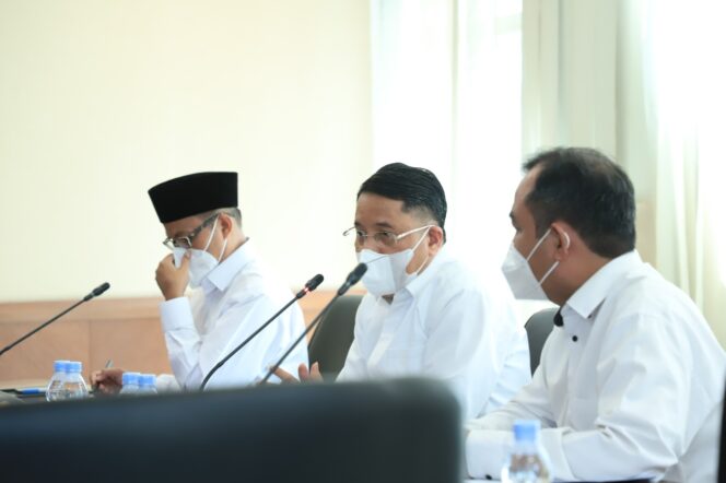 
Kemenag Akan Gelar Sidang Isbat Awal Ramadan 1443 H Secara Hybrid