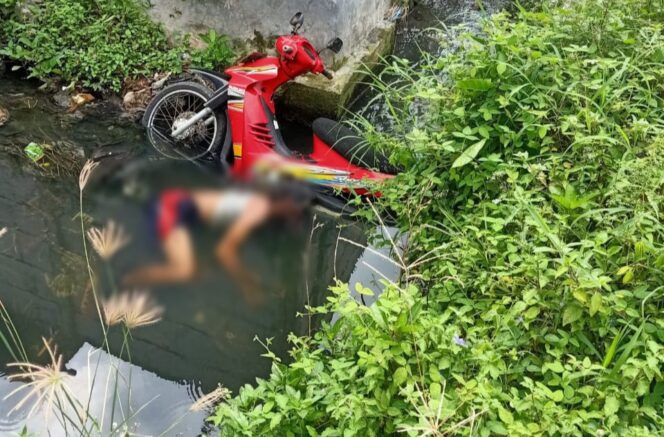
Jatuh ke Parit, Pemotor di Gempol Tewas