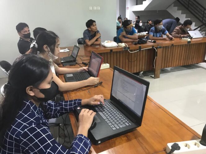 
AJI Malang dan FH UWG Malang Gelar Pelatihan Hoax Busting and Digital Hygiene
