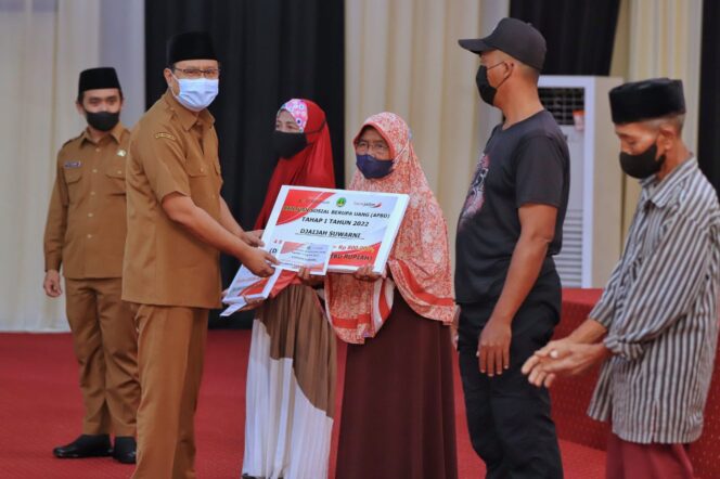 
Ribuan Keluarga Penerima Manfaat Akan Terima Bansos dari Pemkot Pasuruan