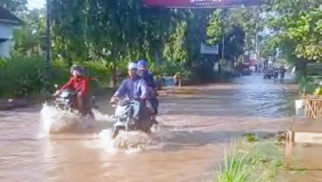 
Tiga Kecamatan di Pasuruan Terendam Banjir