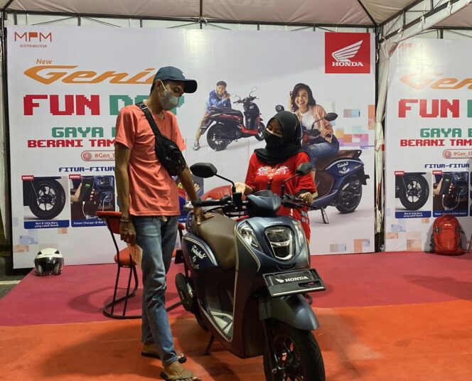 
MPM Honda Jatim Hadirkan New Genio Fun Day di Pantai Boom Marina Banyuwangi