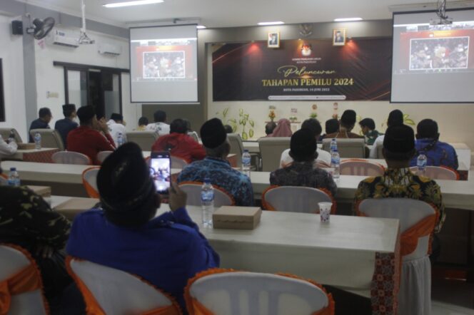 
Jajaran Pemkot Pasuruan Hadiri Peluncuran Tahapan Pemilu 2024