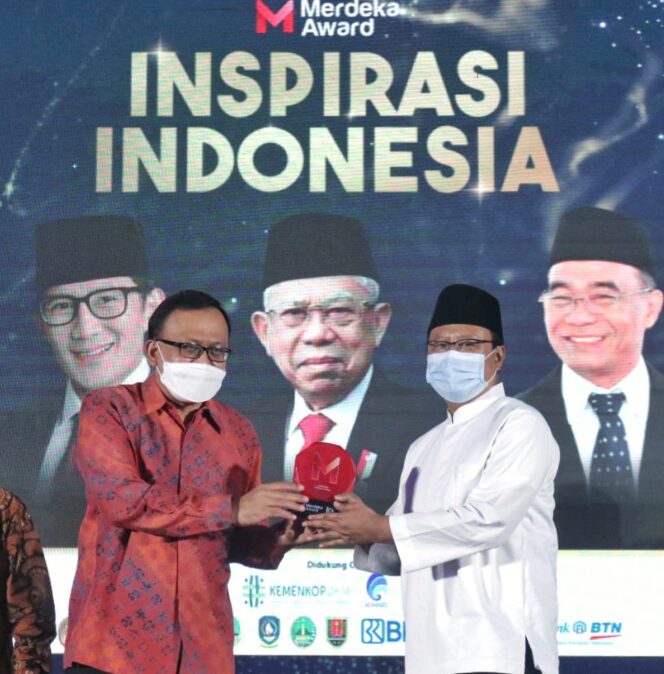 
Selamat! Kota Pasuruan Raih Penghargaan Program Inovasi Digital