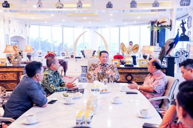 
Waketum Partai Golkar Bamsoet Dorong Peningkatan Gerakan Wakaf