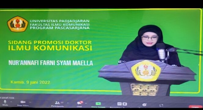 
Dosen Fikom Unitomo Sukses Sidang Promosi Doktor di Unpad